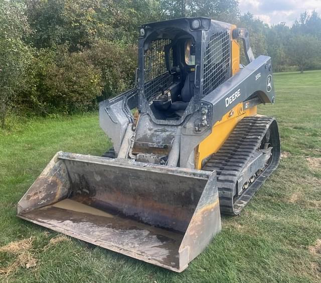 Image of John Deere 331G equipment image 1