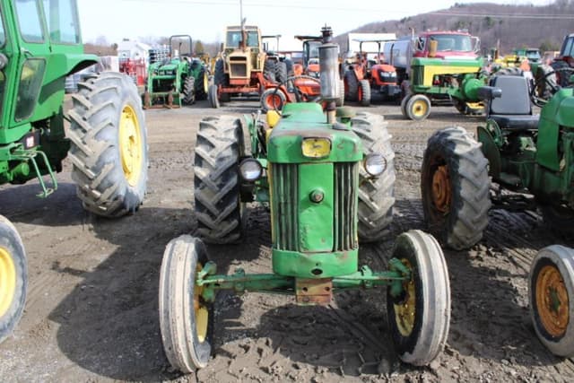 Image of John Deere 430 equipment image 1