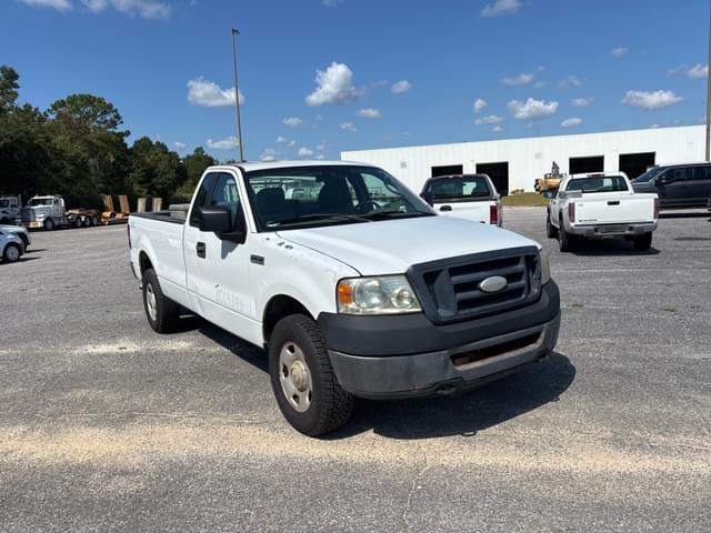 Image of Ford F-150 equipment image 2