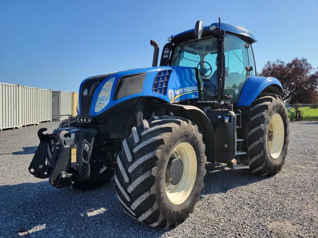 2011 New Holland T8.330 Equipment Image0