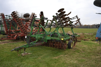 Main image John Deere 714