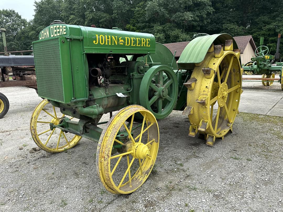 Image of John Deere D Primary image