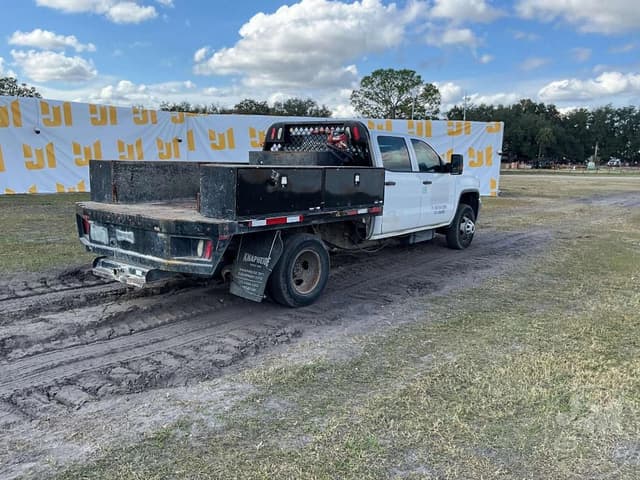 Image of GMC 3500 equipment image 4