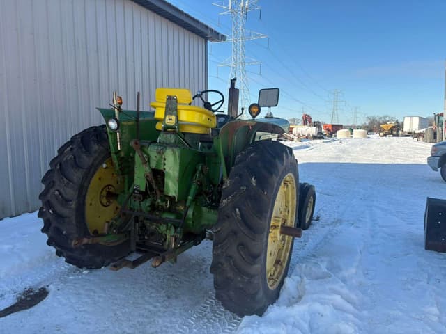 Image of John Deere 3020 equipment image 3