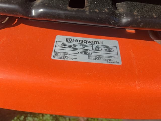 Image of Husqvarna YTH18542 equipment image 2