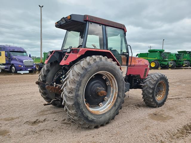 Image of Case IH 5240 equipment image 2