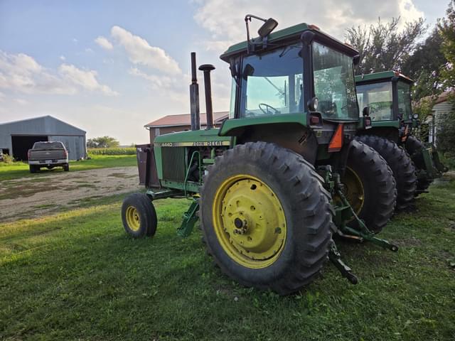 Image of John Deere 4440 equipment image 4