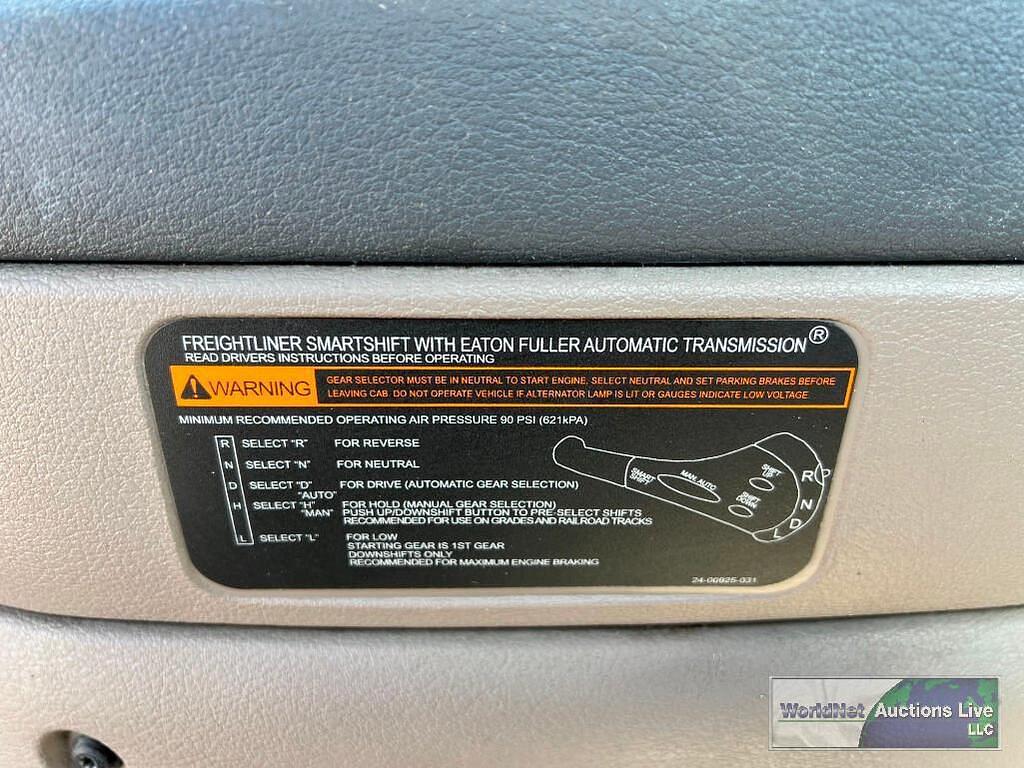 Main image Freightliner Cascadia 125 16