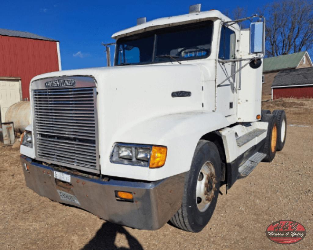 Image of Freightliner FLD120 Primary image