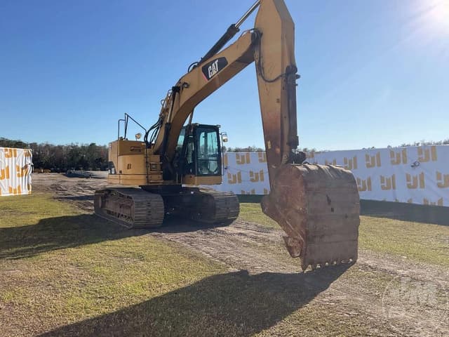 Image of Caterpillar 328DLCR equipment image 2