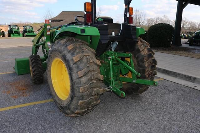 Image of John Deere 4052M equipment image 1