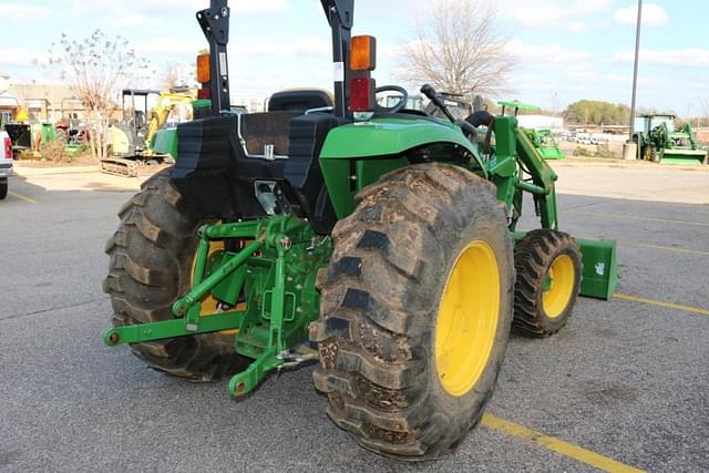 Image of John Deere 4052M equipment image 2