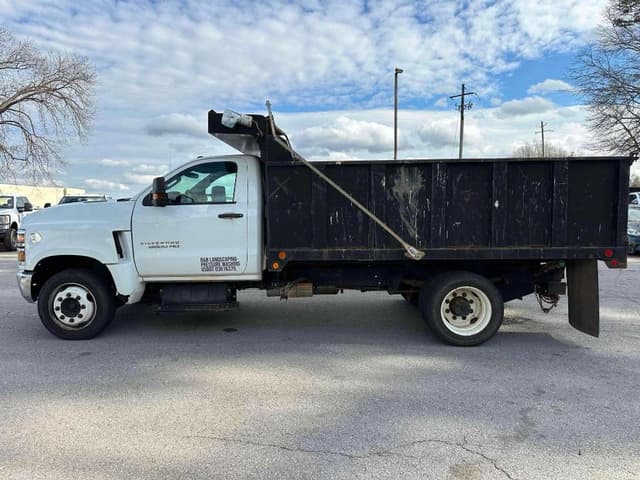 Image of Chevrolet 5500HD equipment image 1