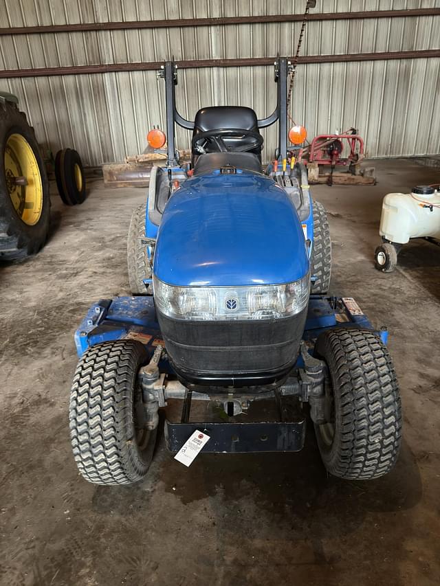 Image of New Holland TC24D equipment image 1