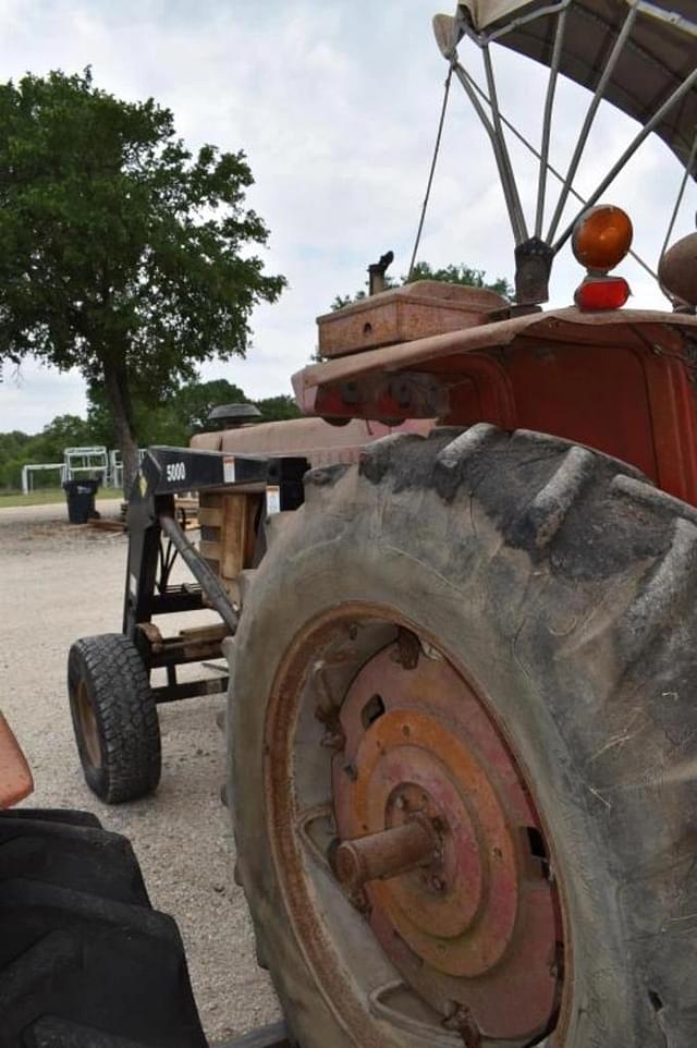 Image of Massey Ferguson 1100 equipment image 3