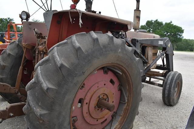 Image of Massey Ferguson 1100 equipment image 2