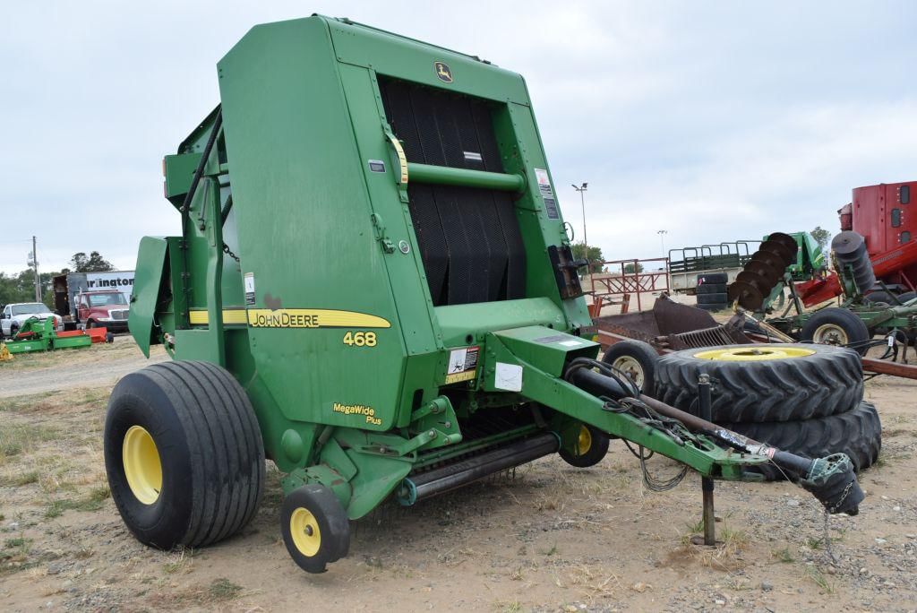 Main image John Deere 468 MegaWide Plus
