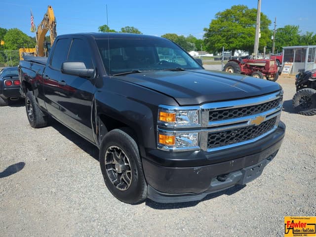 Image of Chevrolet 1500 equipment image 1