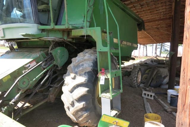 Image of John Deere 9400 equipment image 2
