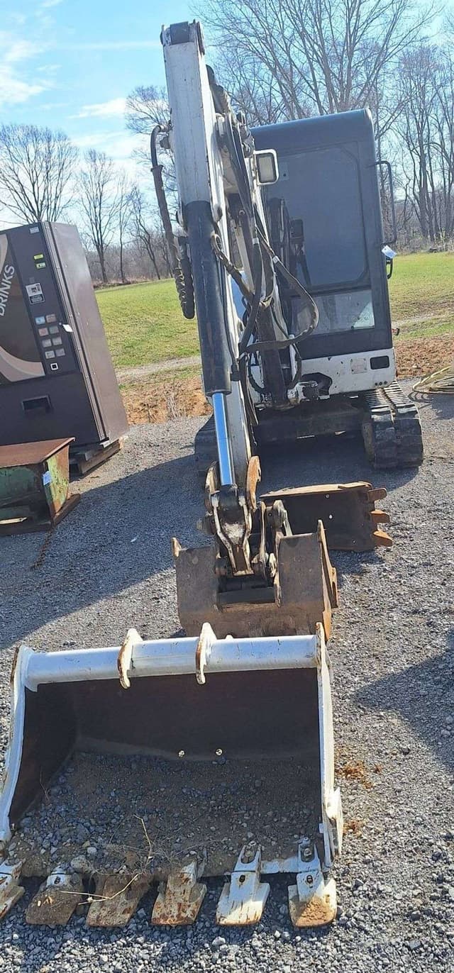 Image of Bobcat 334 equipment image 2