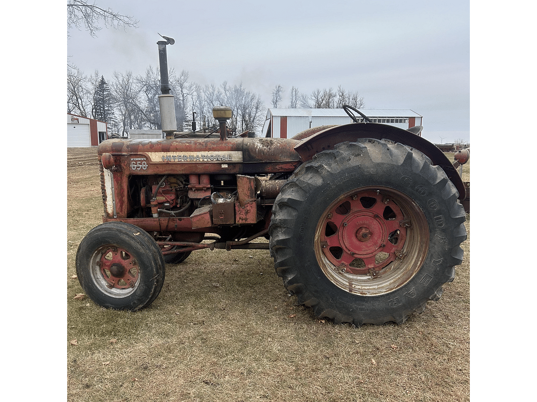 Image of International Harvester 650 Image 0