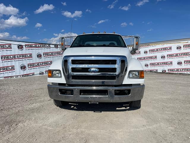 Image of Ford F-650 equipment image 1