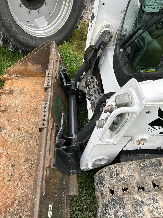 Image of Bobcat T595 equipment image 2