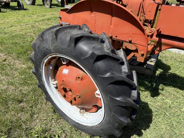 Image of Allis Chalmers C equipment image 3