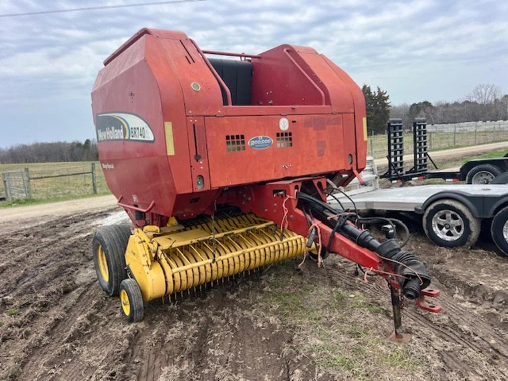 Image of New Holland BR740A Primary image