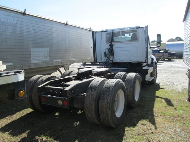 Image of International RH613 equipment image 2