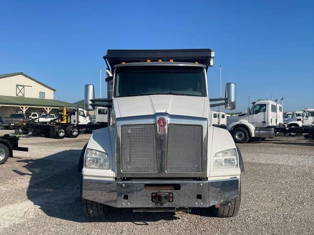 Image of Kenworth T880 equipment image 4