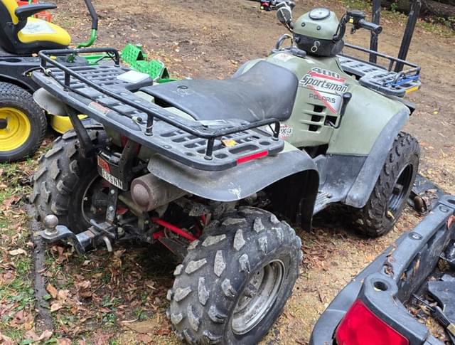 Image of Polaris Sportsman 400 equipment image 3