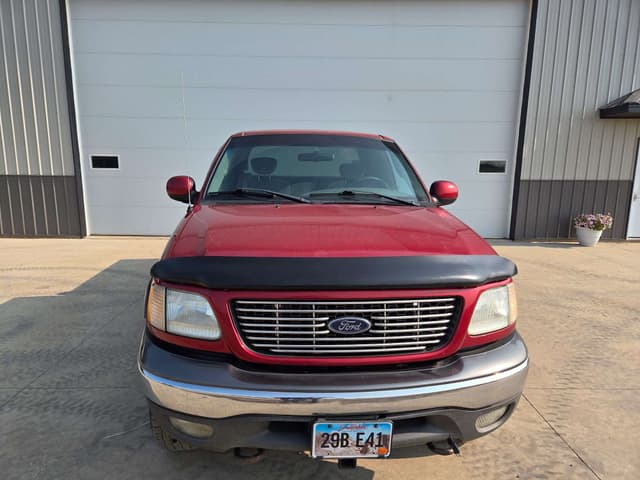 Image of Ford F-150 equipment image 1