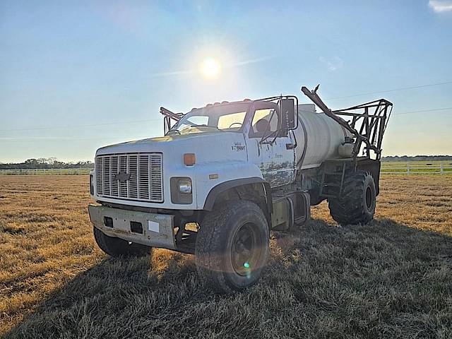 Image of Chevrolet Kodiak equipment image 1