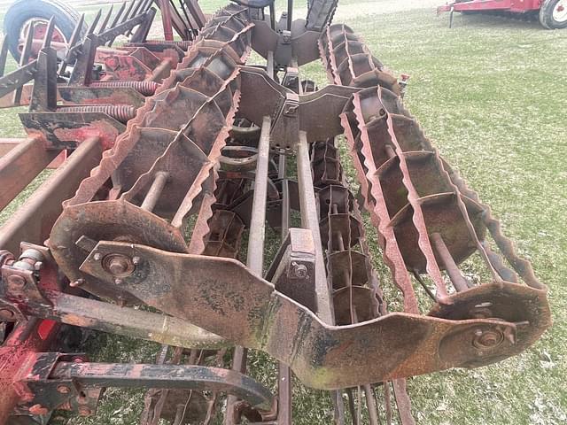 Image of Unverferth Rolling Harrow  II equipment image 3