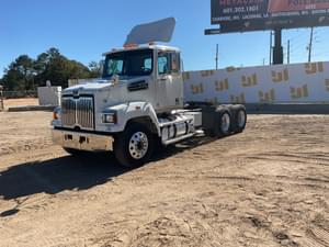 2016 Western Star 4700SF Image