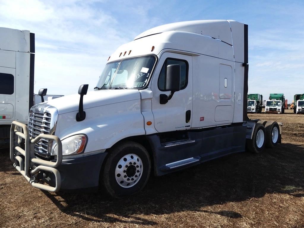 Image of Freightliner Cascadia Primary image