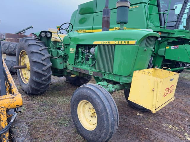 Image of John Deere 4020 equipment image 1