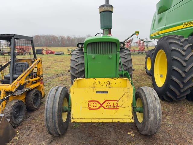 Image of John Deere 4020 equipment image 2