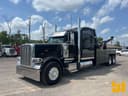 2015 Peterbilt 389 Image