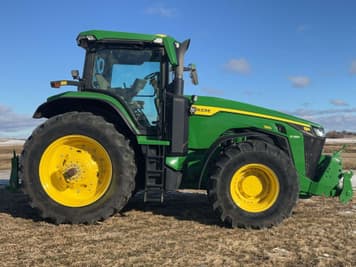 Main image John Deere 8R 250