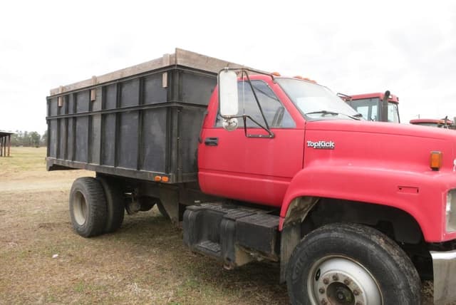 Image of GMC Topkick equipment image 4