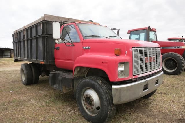 Image of GMC Topkick equipment image 3