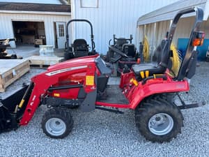 2022 Massey Ferguson GC1723E Image