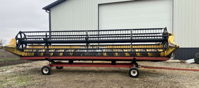 Image of New Holland 973 equipment image 3