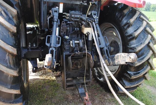 Image of Case IH MXU125 equipment image 3