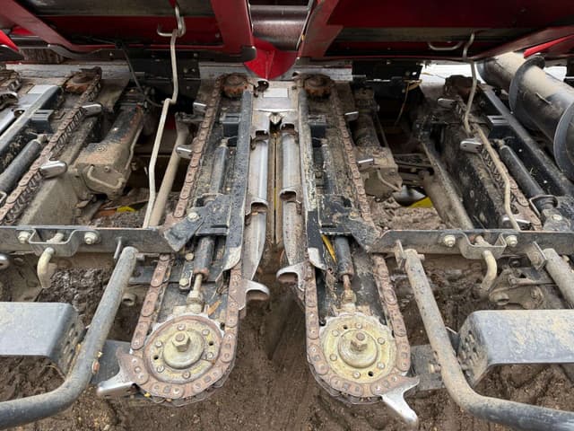 Image of Case IH 2608 equipment image 3