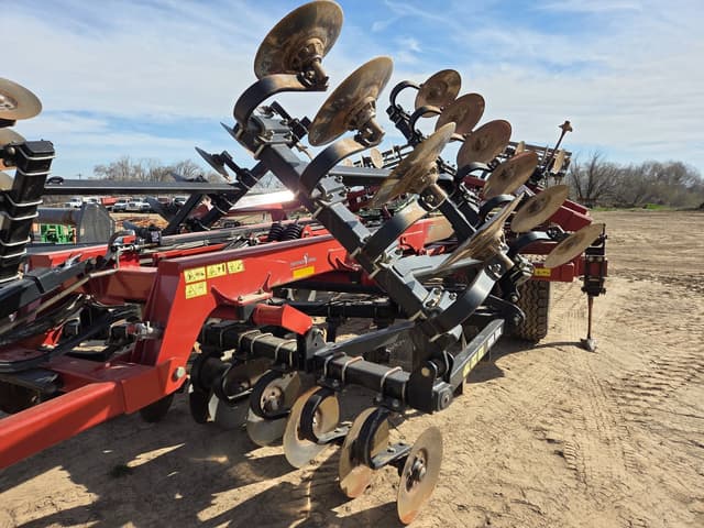 Image of Case IH Ecolo-Tiger 875 equipment image 3