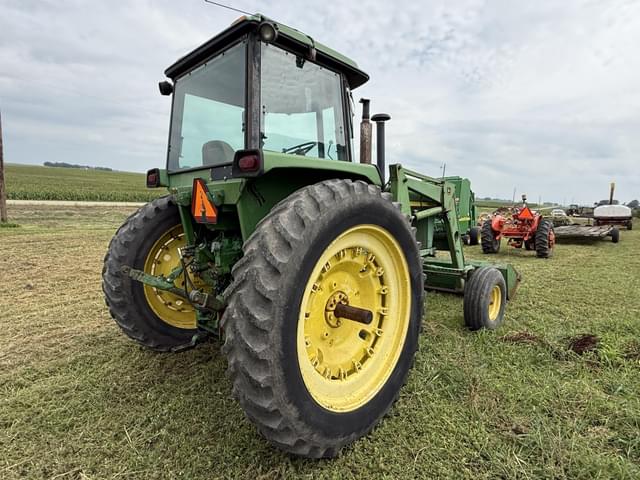 Image of John Deere 4430 equipment image 4
