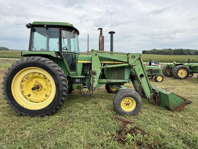 Image of John Deere 4430 equipment image 2